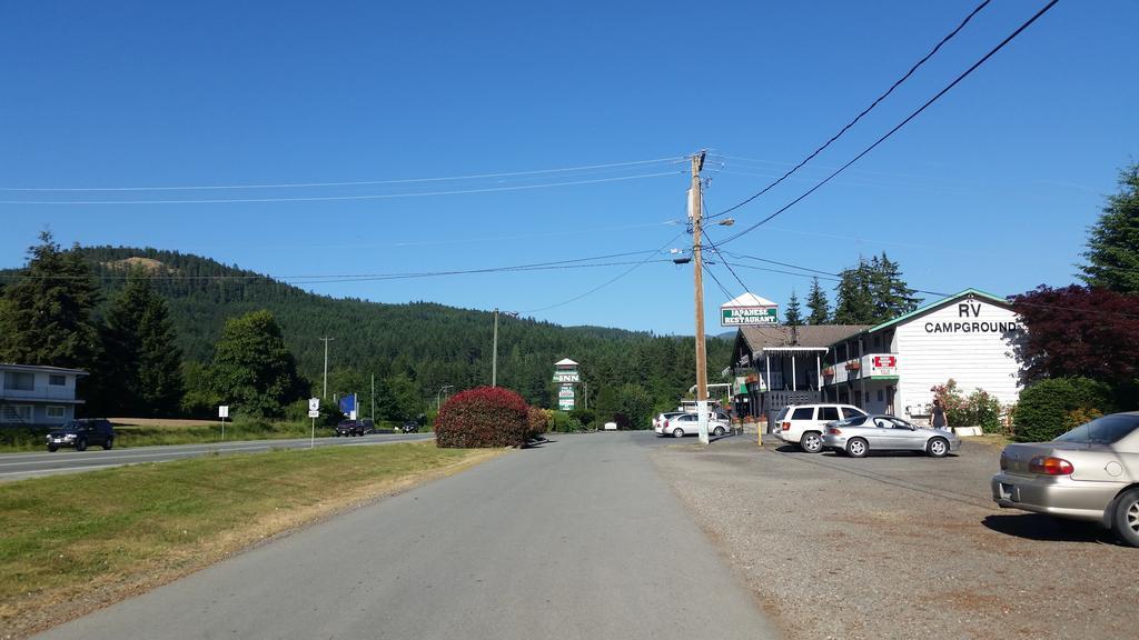Timberlodge Rv & Campground Port Alberni Buitenkant foto