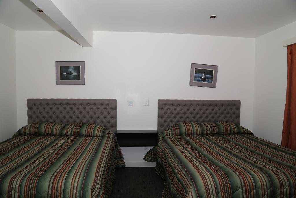 Timberlodge Rv & Campground Port Alberni Buitenkant foto